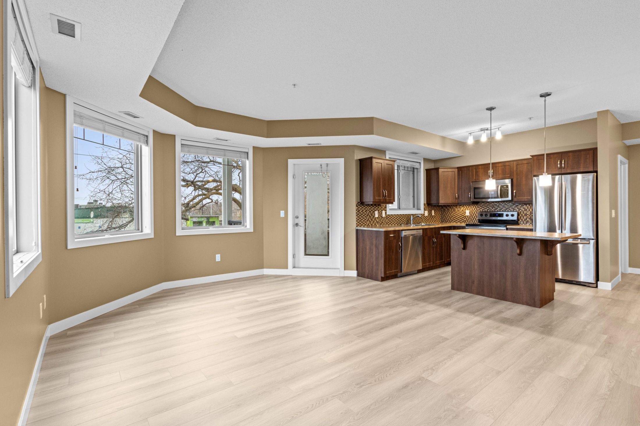 New property listed in Zone 18, Edmonton