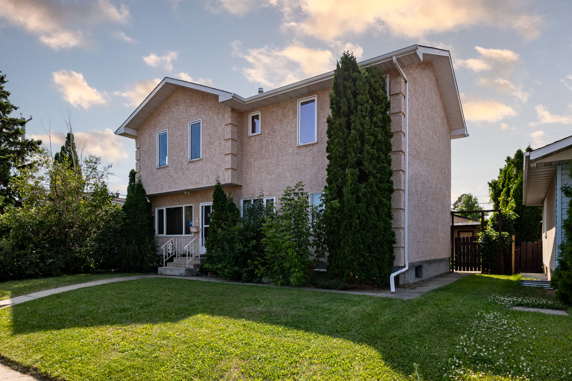 New property listed in Zone 15, Edmonton